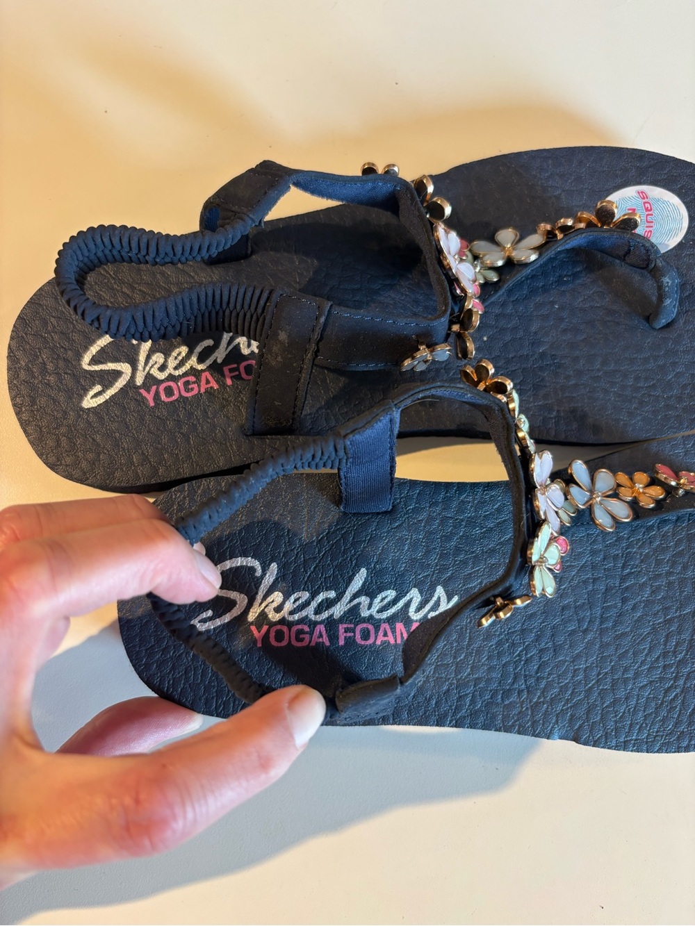 Skechers Black Floral Gem Thong Sandals - Picture 2 of 5
